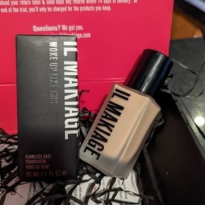 Il Makiage Woke Up Like This flawless base foundation shade 35